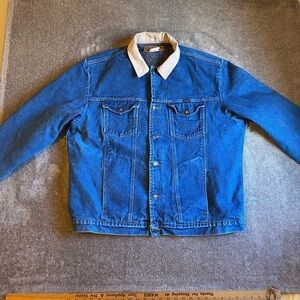 Wrangler Blue and Cream Lightweight Shirt Jacket with Corduroy Collar